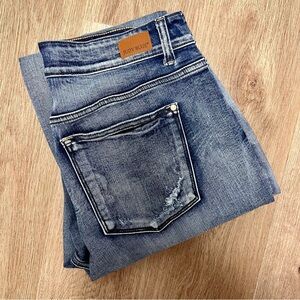 Judy Blue Teagan Button Fly Jean A3